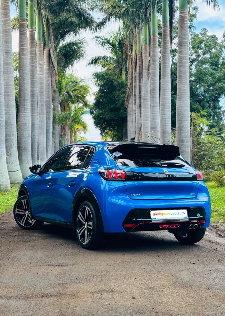 voiture occasion PEUGEOT 208 à la Réunion disponible sur noutlauto.re