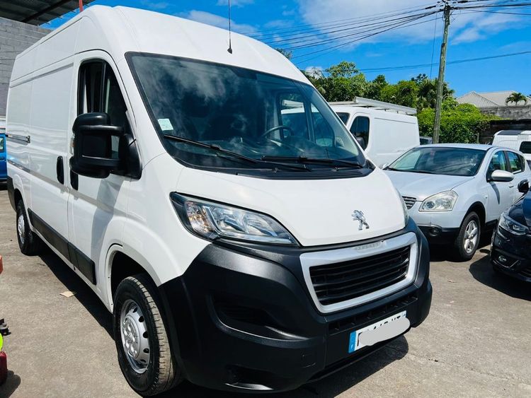 voiture occasion PEUGEOT BOXER à la Réunion disponible sur noutlauto.re
