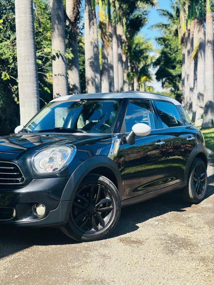 voiture occasion MINI COUNTRYMAN COOPER D à la Réunion disponible sur noutlauto.re