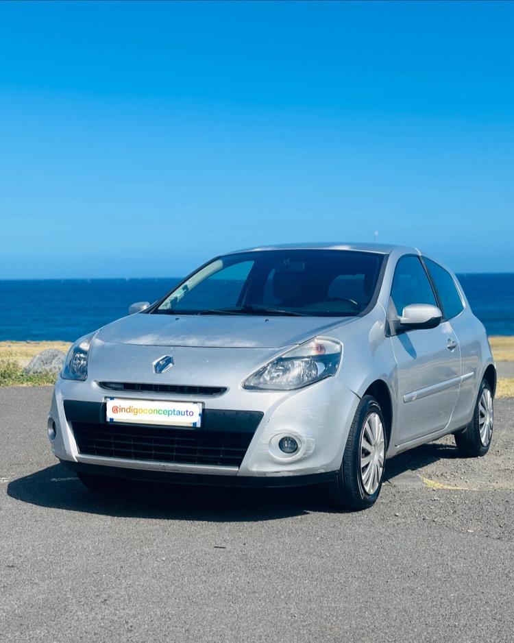 voiture occasion RENAULT CLIO à la Réunion disponible sur noutlauto.re