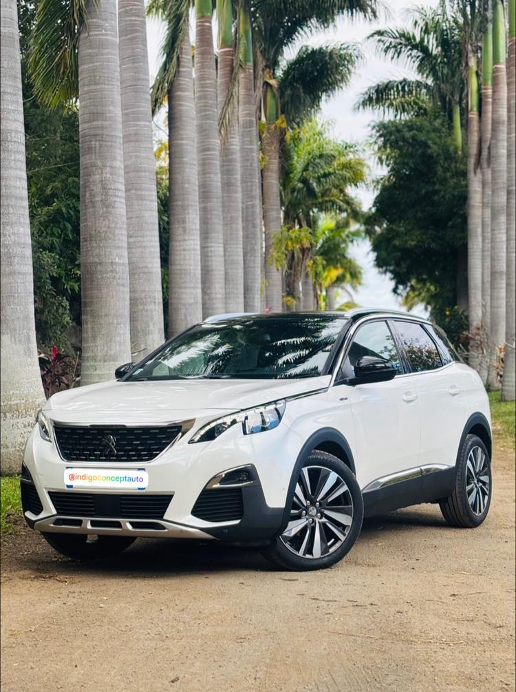 voiture occasion PEUGEOT 3008 à la Réunion disponible sur noutlauto.re