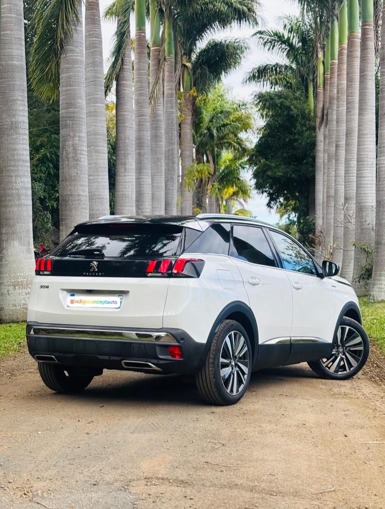 voiture occasion PEUGEOT 3008 à la Réunion disponible sur noutlauto.re
