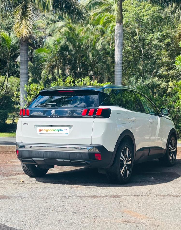voiture occasion PEUGEOT 3008 à la Réunion disponible sur noutlauto.re
