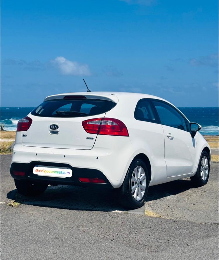voiture occasion KIA RIO à la Réunion disponible sur noutlauto.re