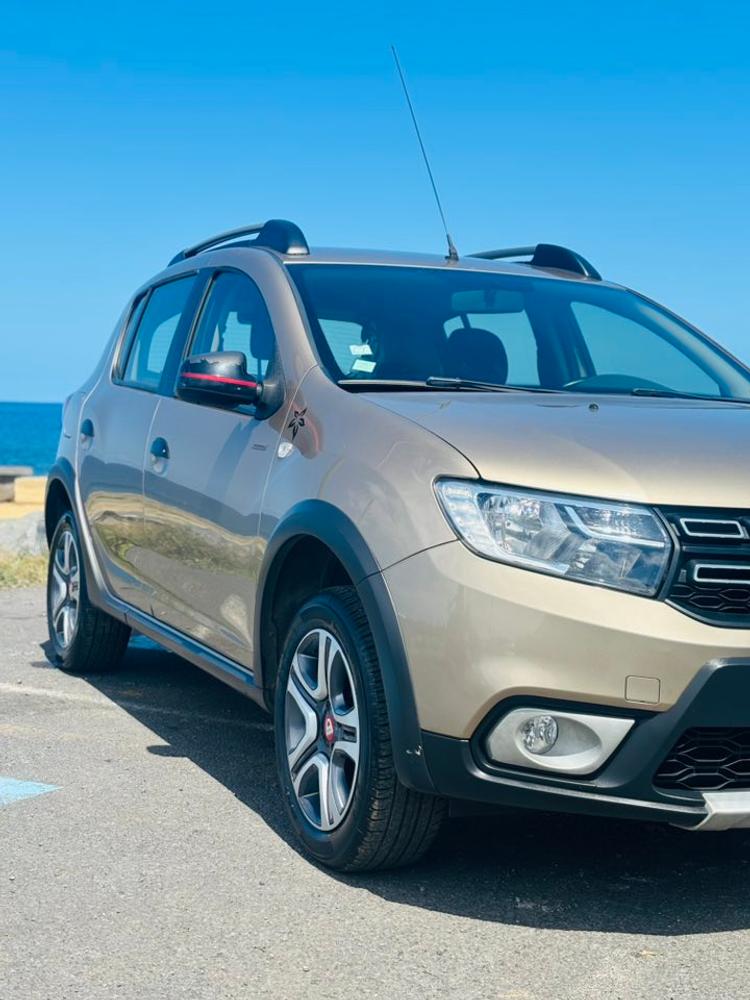 voiture occasion DACIA SANDERO à la Réunion disponible sur noutlauto.re