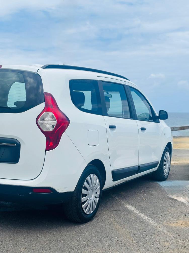 voiture occasion DACIA LODGY à la Réunion disponible sur noutlauto.re