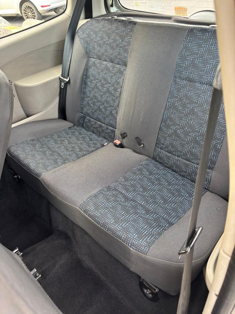 voiture occasion RENAULT TWINGO à la Réunion disponible sur noutlauto.re