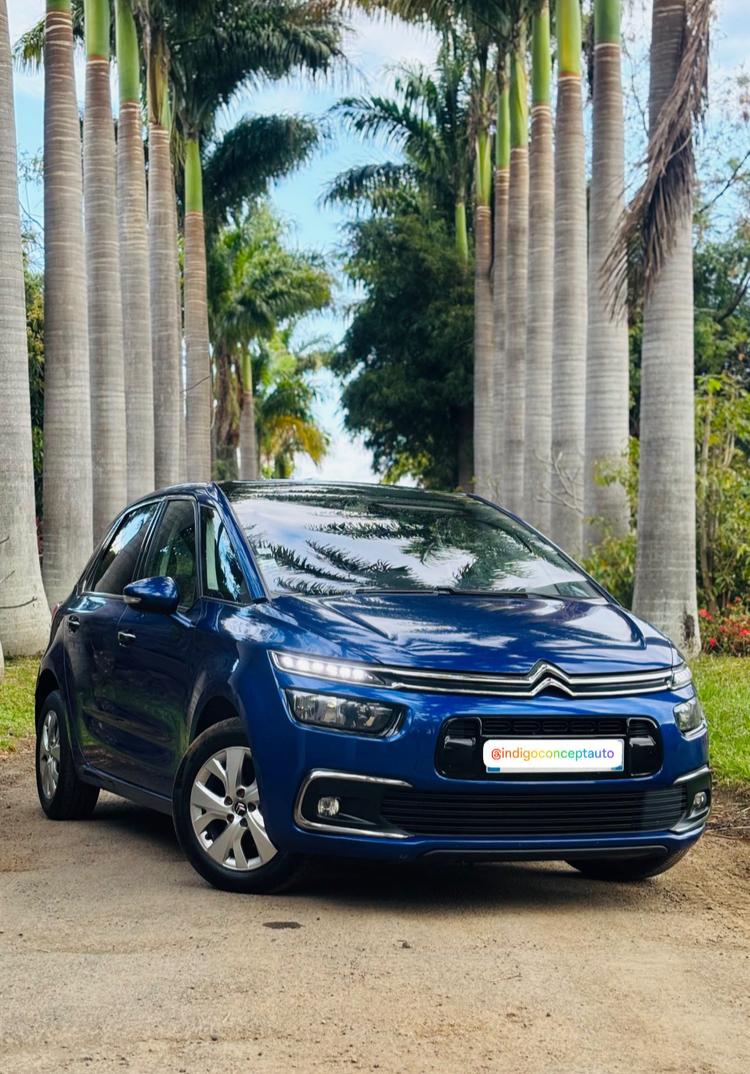 voiture occasion CITROEN C4 PICASSO à la Réunion disponible sur noutlauto.re