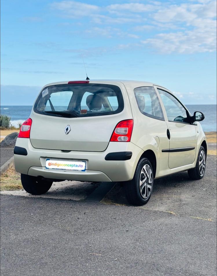 voiture occasion RENAULT TWINGO à la Réunion disponible sur noutlauto.re