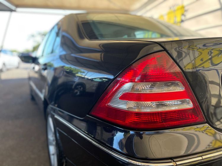 voiture occasion MERCEDES CLASSE C à la Réunion disponible sur noutlauto.re