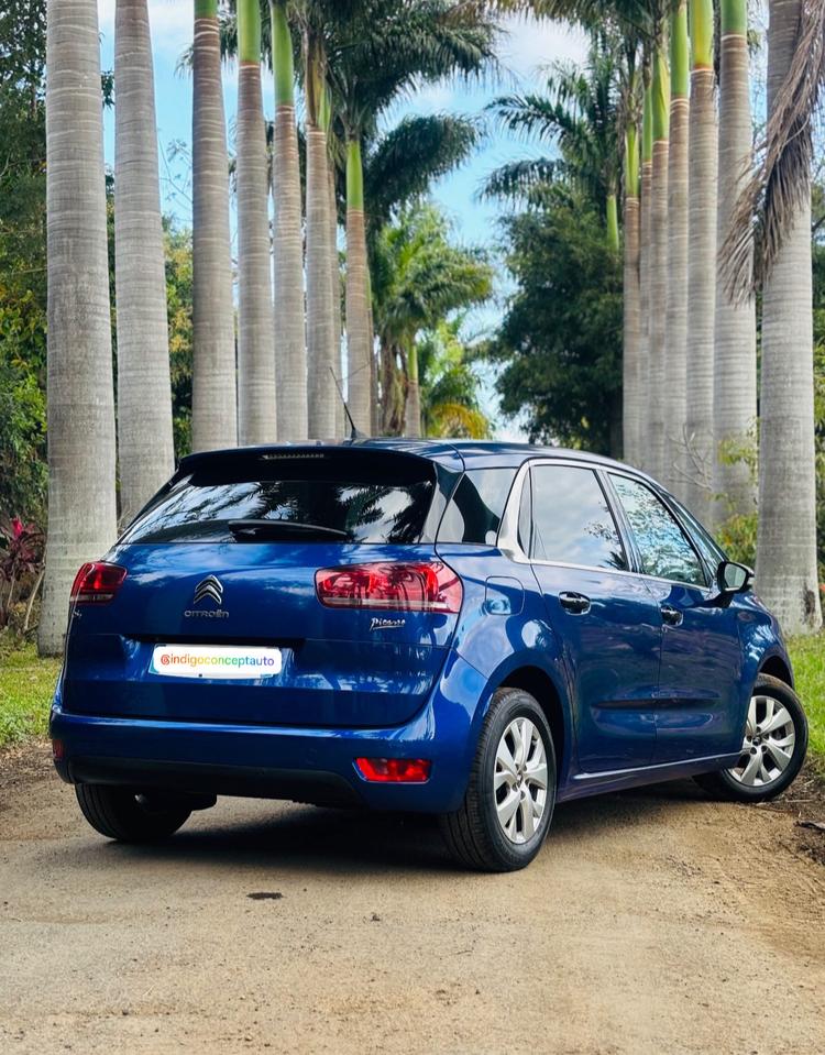 voiture occasion CITROEN C4 PICASSO à la Réunion disponible sur noutlauto.re
