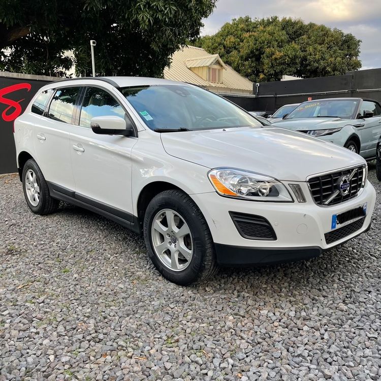voiture occasion VOLVO XC 60 à la Réunion disponible sur noutlauto.re