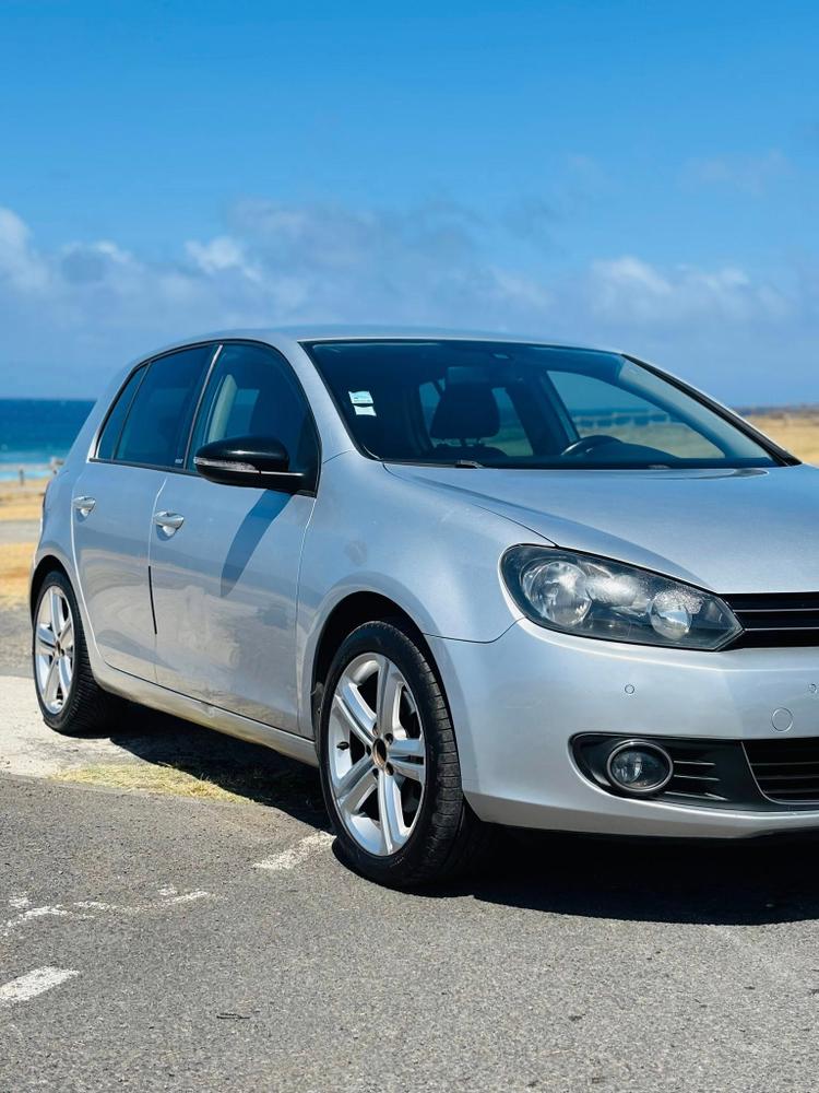 voiture occasion VOLKSWAGEN GOLF à la Réunion disponible sur noutlauto.re