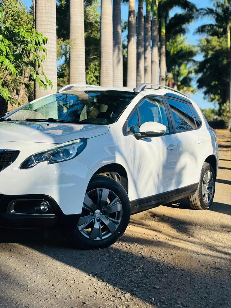 voiture occasion PEUGEOT 2008 à la Réunion disponible sur noutlauto.re