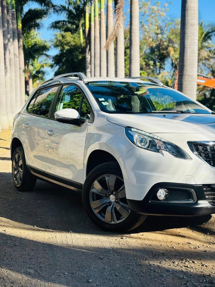voiture occasion PEUGEOT 2008 à la Réunion disponible sur noutlauto.re