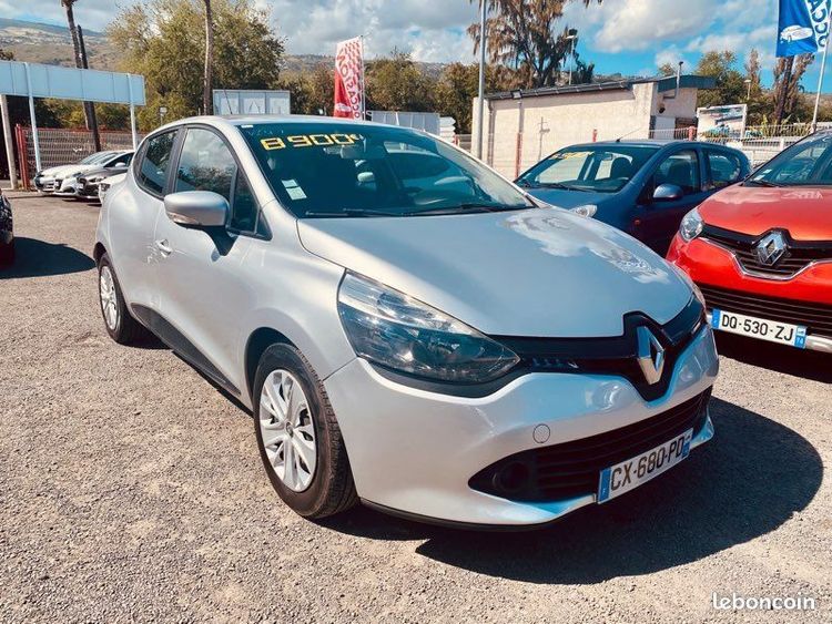 voiture occasion RENAULT CLIO à la Réunion disponible sur noutlauto.re