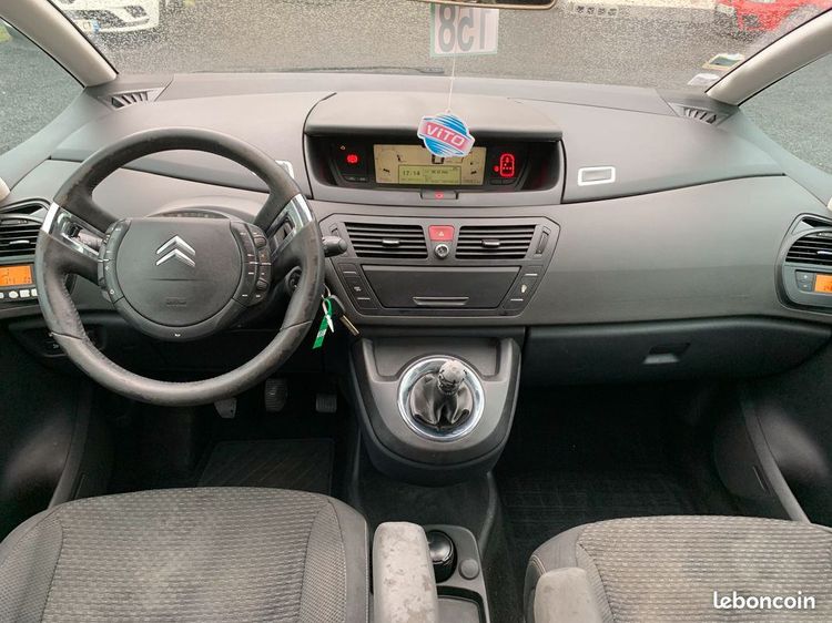 voiture occasion CITROEN C4 PICASSO à la Réunion disponible sur noutlauto.re