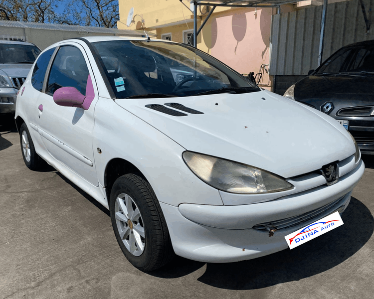 voiture occasion PEUGEOT 206 à la Réunion disponible sur noutlauto.re