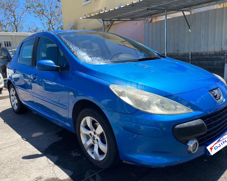 voiture occasion PEUGEOT 307 à la Réunion disponible sur noutlauto.re