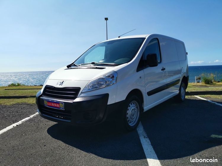 voiture occasion PEUGEOT EXPERT à la Réunion disponible sur noutlauto.re
