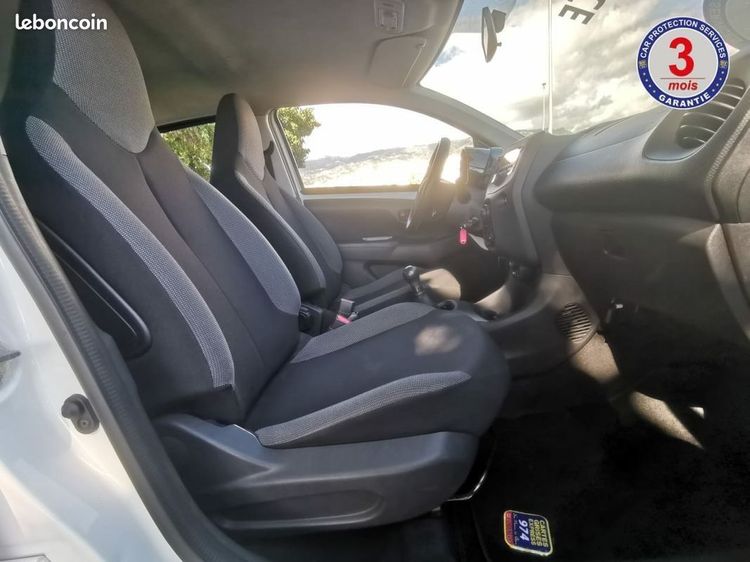 voiture occasion PEUGEOT 108 à la Réunion disponible sur noutlauto.re
