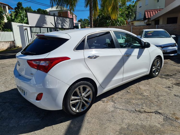 voiture occasion HYUNDAI I 30 à la Réunion disponible sur noutlauto.re