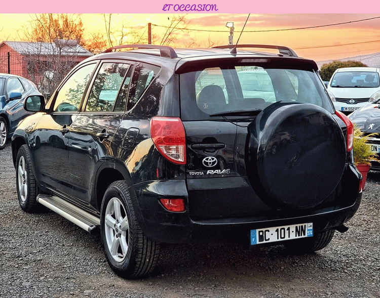 voiture occasion TOYOTA RAV4 à la Réunion disponible sur noutlauto.re