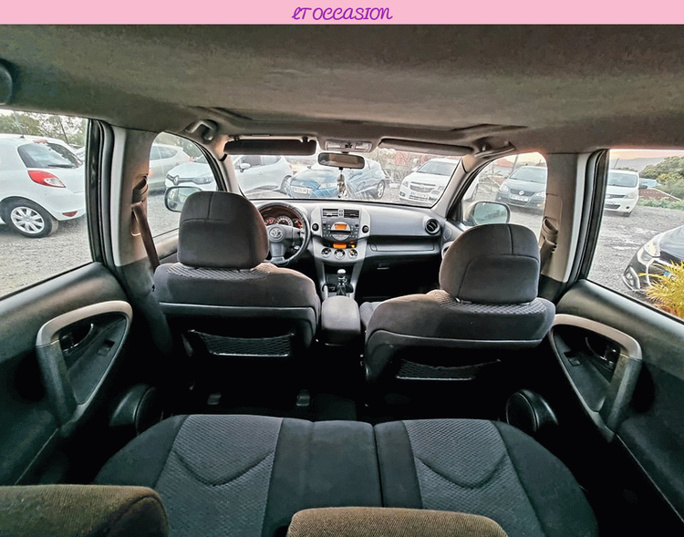 voiture occasion TOYOTA RAV4 à la Réunion disponible sur noutlauto.re