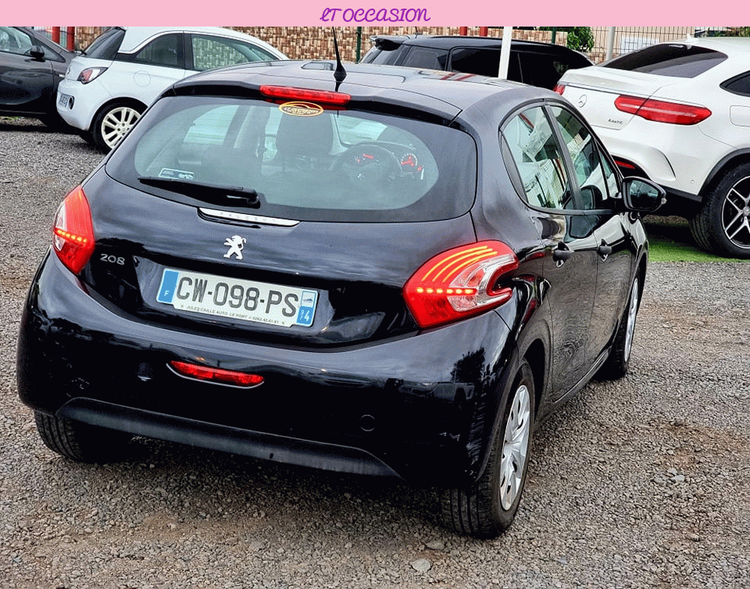 voiture occasion PEUGEOT 208 à la Réunion disponible sur noutlauto.re