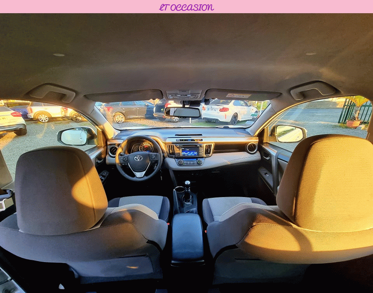 voiture occasion TOYOTA RAV4 à la Réunion disponible sur noutlauto.re