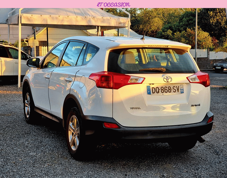 voiture occasion TOYOTA RAV4 à la Réunion disponible sur noutlauto.re