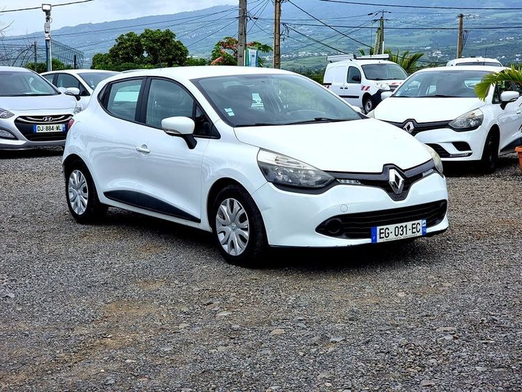 voiture occasion RENAULT CLIO à la Réunion disponible sur noutlauto.re