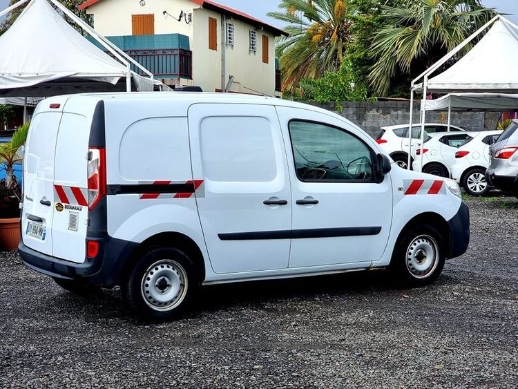 voiture occasion RENAULT KANGOO à la Réunion disponible sur noutlauto.re