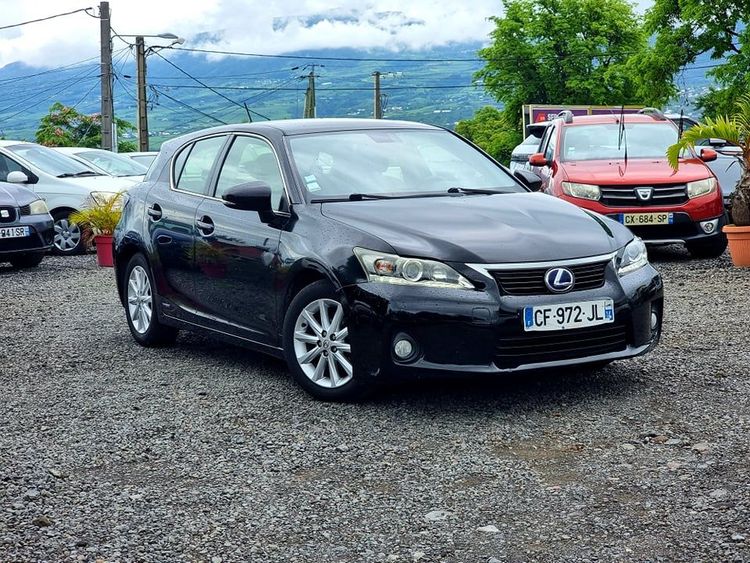 voiture occasion LEXUS ÉVASION  à la Réunion disponible sur noutlauto.re