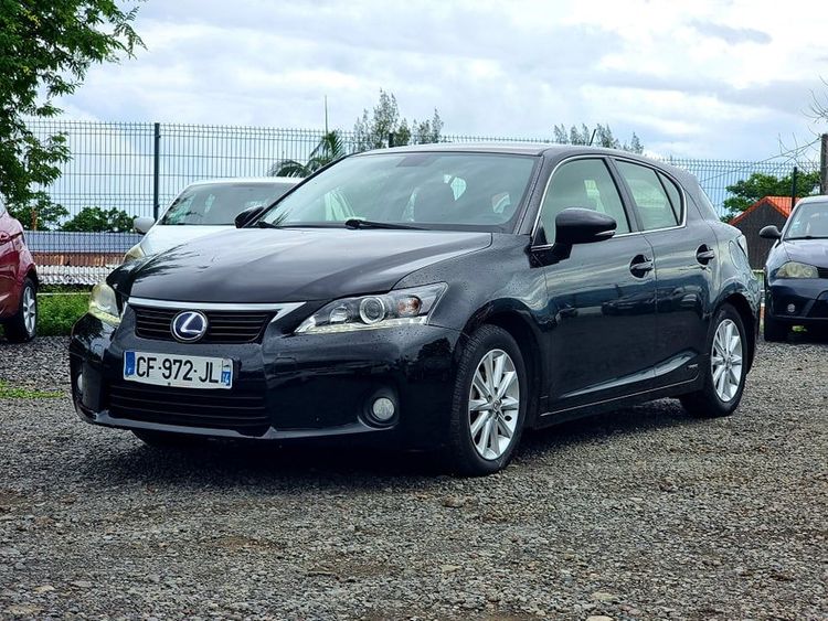 voiture occasion LEXUS ÉVASION  à la Réunion disponible sur noutlauto.re