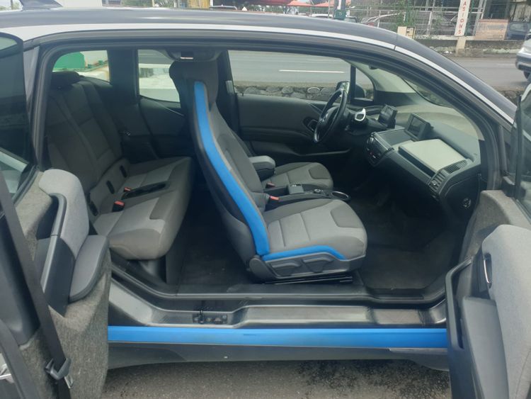 voiture occasion BMW I3 à la Réunion disponible sur noutlauto.re