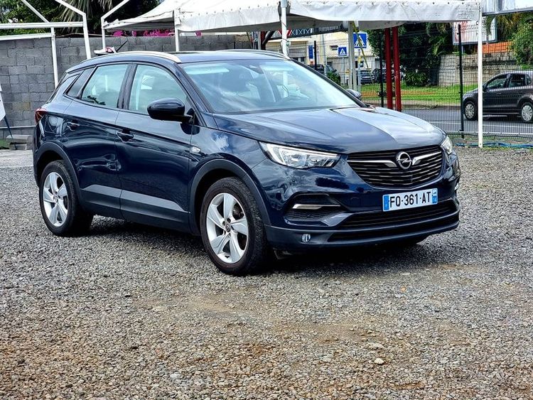 voiture occasion OPEL GRANDLAND X à la Réunion disponible sur noutlauto.re