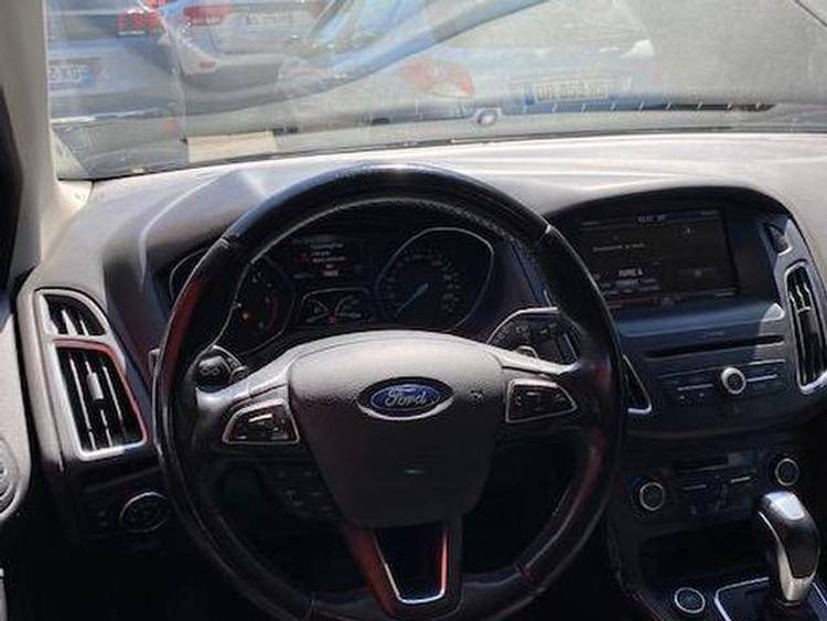 voiture occasion FORD FOCUS à la Réunion disponible sur noutlauto.re