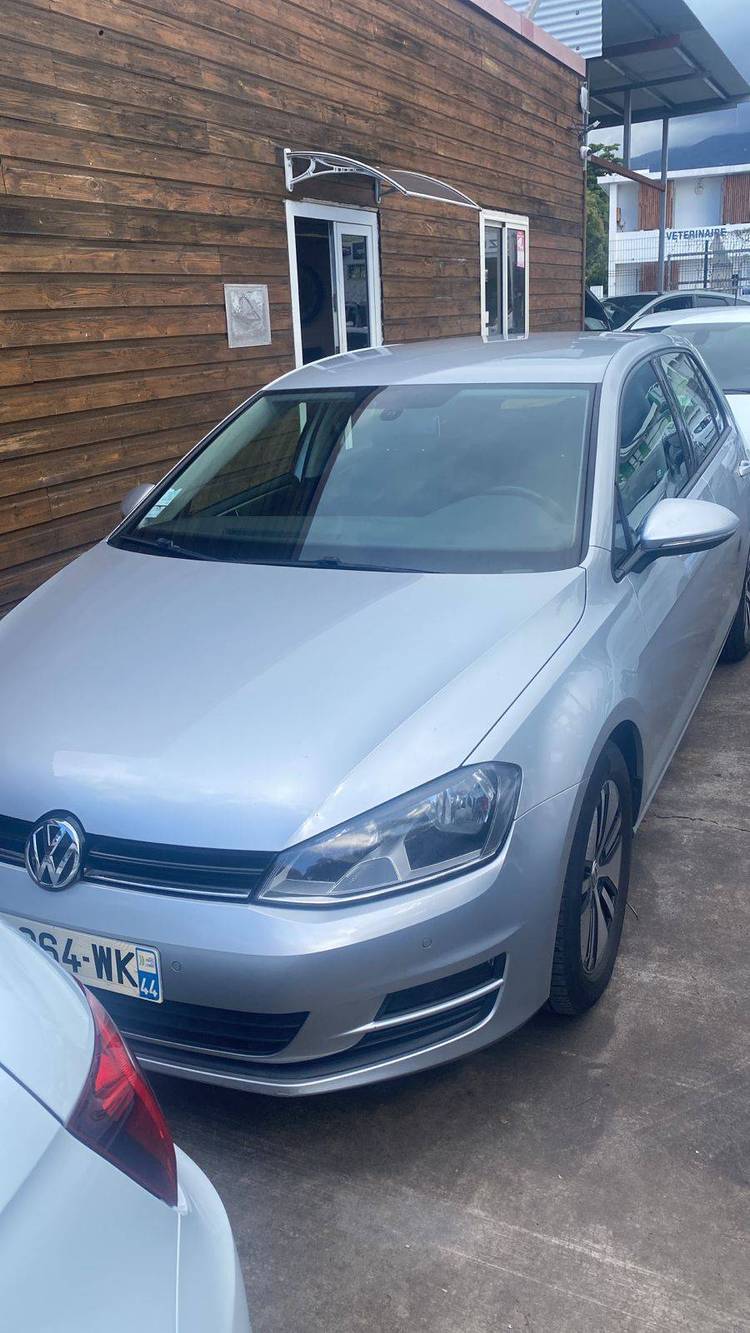 voiture occasion VOLKSWAGEN GOLF à la Réunion disponible sur noutlauto.re