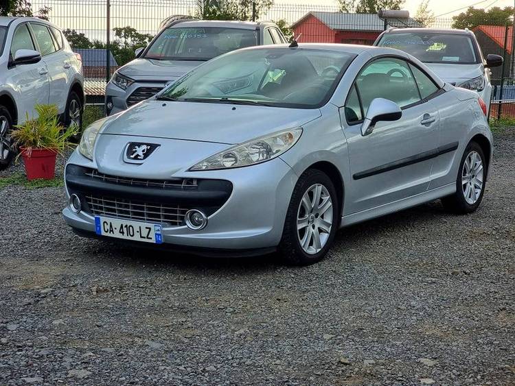 voiture occasion PEUGEOT 207 à la Réunion disponible sur noutlauto.re