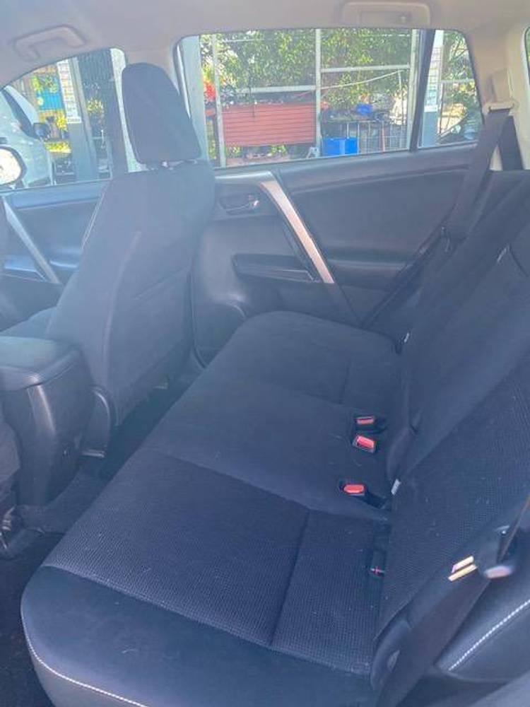 voiture occasion TOYOTA RAV4 à la Réunion disponible sur noutlauto.re