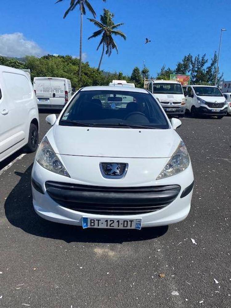 voiture occasion PEUGEOT 207 à la Réunion disponible sur noutlauto.re