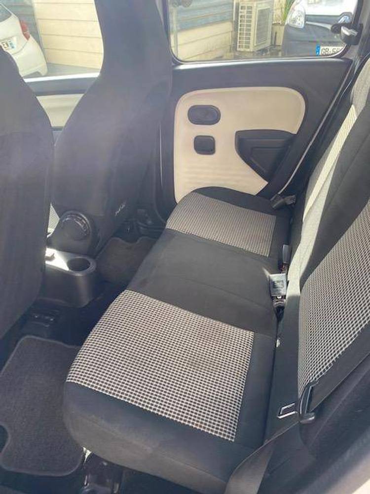 voiture occasion RENAULT TWINGO à la Réunion disponible sur noutlauto.re