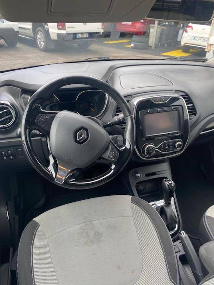 voiture occasion RENAULT CAPTUR à la Réunion disponible sur noutlauto.re