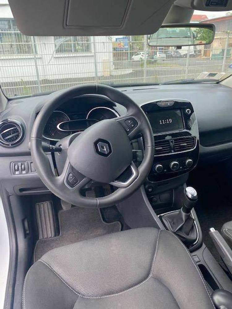 voiture occasion RENAULT CLIO à la Réunion disponible sur noutlauto.re