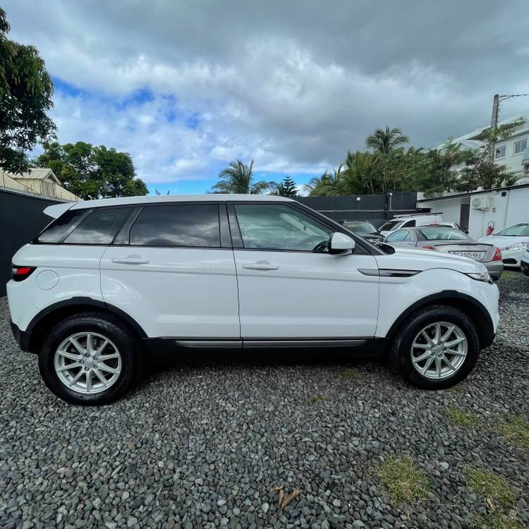 voiture occasion LAND ROVER RANGE ROVER à la Réunion disponible sur noutlauto.re