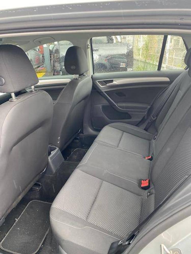 voiture occasion VOLKSWAGEN GOLF à la Réunion disponible sur noutlauto.re