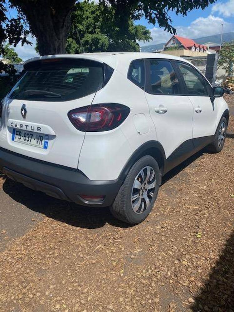voiture occasion RENAULT CAPTUR à la Réunion disponible sur noutlauto.re