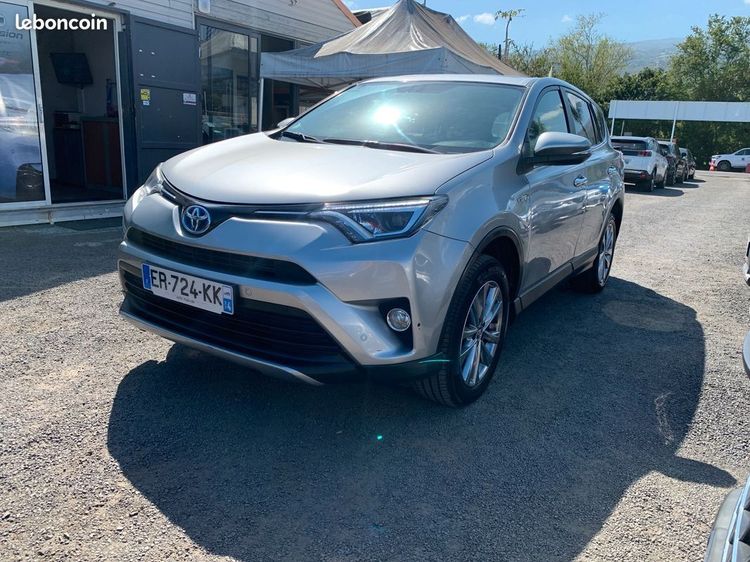voiture occasion TOYOTA RAV4 à la Réunion disponible sur noutlauto.re