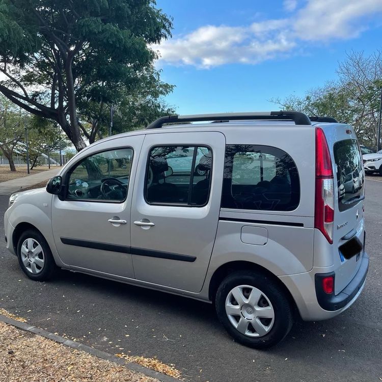 voiture occasion RENAULT KANGOO à la Réunion disponible sur noutlauto.re